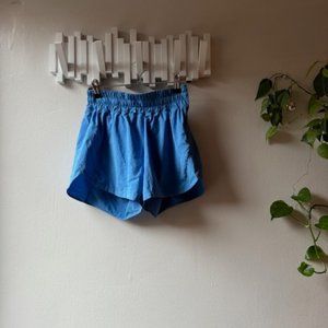 Lululemon Track That Mid-Rise Lined Short 5” in Blue Nile (Size: 6)